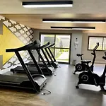 V1111 - Sua Casa Em Sp: Pertinho Do Metro!